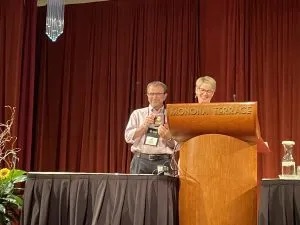 Dr. Vincent R. Racaniello awarded the ASV Wolfgang and Patricia Joklik Distinguished Service Award